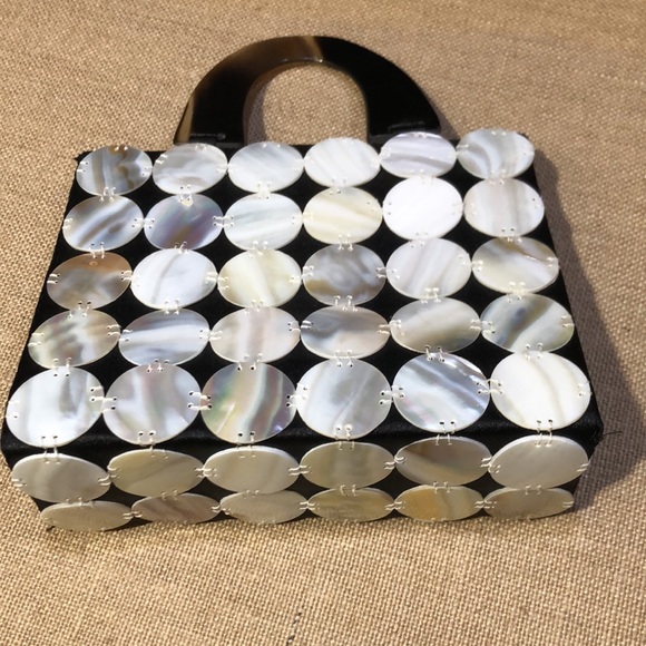 Mother of Pearl/Shell Purse - Picture 5 of 11